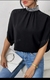 Blusa con cuello bordado TALLE L