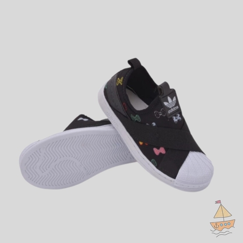 Tênis infantil adidas lacinho