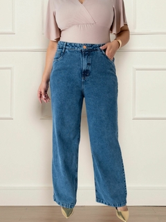 Calça Jeans Feminina Plus Size Pantalona