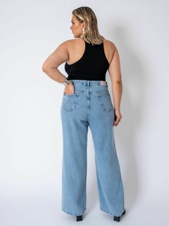Imagem do Calça Jeans Feminina Plus Size Pantalona
