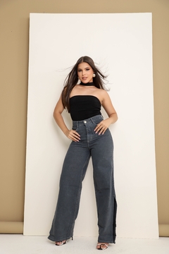 Calça Jeans Feminina Pantalona Chumbo Com fenda na internet