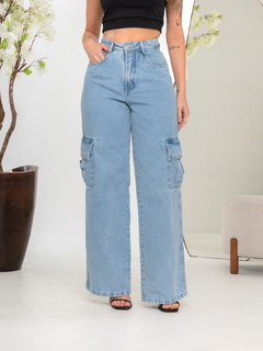 Calça Jeans Feminina Cargo Azul Marmorizada Pantalona - cristaljeans