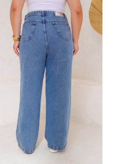 Calça Jeans Feminina Plus Size Pantalona