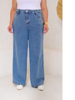 Calça Jeans Feminina Plus Size Pantalona - comprar online