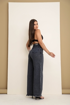 Calça Jeans Feminina Pantalona Boca de Sino