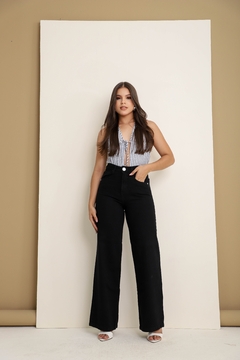 Calça Jeans Feminina Wide Leg Cintura Alta na internet