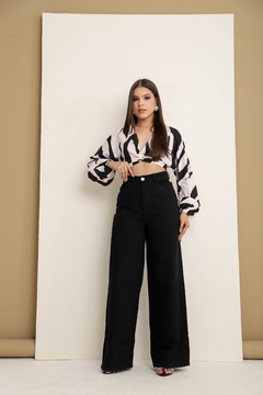 Imagem do Calça Jeans Feminina Pantalona Boca de Sino