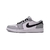 Nike Air Jordan I cinza na internet