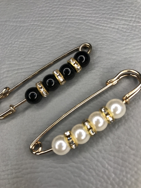 Broche Pérolas Dourado Médio