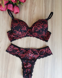 CONJUNTO RENDA FLORES