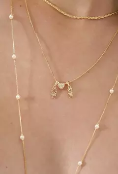 Pingente de Menina no Ouro - comprar online
