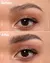 Cejas definidas sin frizz con gel Moira

