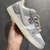 Nike Dunk LV na internet