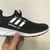 Adidas fivela na internet