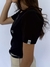 Imagem do Camiseta Baby Look Cotton Preta Mini Logo Branca Premium Valansuelo