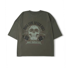REMERA BOXY HOLY NEVER CEM