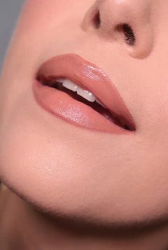 Gloss Maria Laureano - comprar online