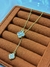 Colar Gravatinha Trevo - Semijoia Ouro - comprar online