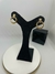 Brinco Redondo com Detalhe Retangular Banhado a Ouro 18k
