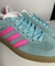 TÊNIS ADIDAS GAZELLE AZUL E PINK