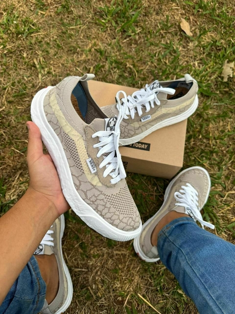 VANS VR3 RATO BEGE