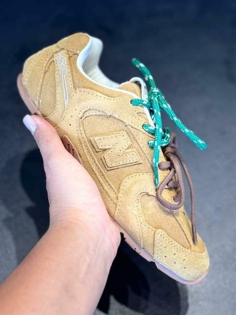 MM NEW BALANCE MARROM