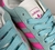 TÊNIS ADIDAS GAZELLE AZUL E PINK - loja online