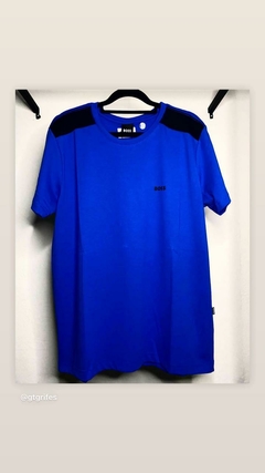 Camiseta HB - Azul com detalhe