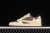 TRAVIS SCOTT X Air Jordan 1 Low na internet