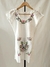 Camisola blanca bordada