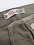 Pantalón chupín verde militar en internet