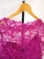Vestido fucsia de seda con tul bordado