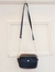 Cartera simil cuero negra - comprar online