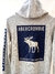 Campera gris Abercrombie en internet