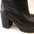 Botas negras con taco en internet