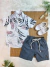 Conjunto Camisa Branca Estampada Com Bermuda Cinza de Cordão (3509BZ)
