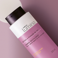 Shampoo Revitalizante para Cabelos Opacos ou com Coloração Lumina 300 ml na internet