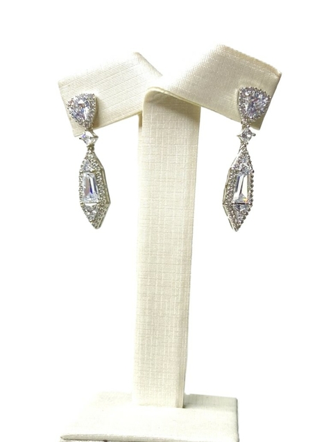 Brinco Luxo Losango Pedra Cristal com Zircônias - Banho de Ródio - comprar online