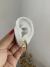 Brinco Curve Banhado a Ouro 18k - Use Clair Acessórios 