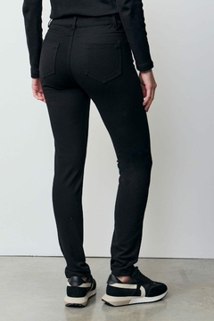 PANTALON PUNTO ROMA CLASICO VER - LOLA URBANO Y DEPORTIVO