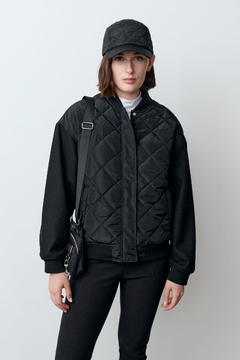 CAMPERA BOMBER MATELASEE VER