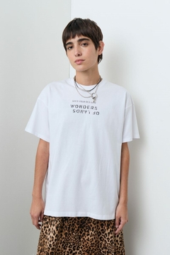 REMERA ESTAMPA SNAKE VER - comprar online