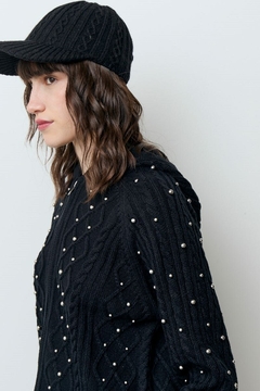 CARDIGAN PERLAS CON CAPUCHA VER en internet