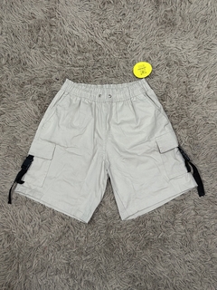 Short Cargo tudo passa