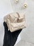 Necessaire M texturizada diamond beje na internet