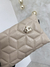 Necessaire G texturizada diamond beje - Experium Performs Agency