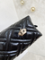 Necessaire M texturizada tourmaline preto - Experium Performs Agency