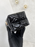 Necessaire M texturizada tourmaline preto na internet
