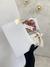Box - carteira dourada + scrunchie rosé - comprar online