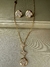 Conjunto dourado flor com zircônia